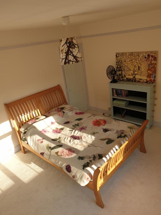 Lotus Pod House Homestay Horsell Extérieur photo